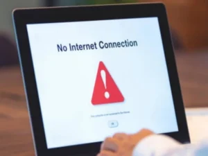 Internet outage halts domicile services