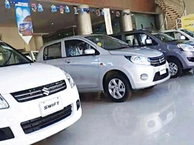 Govt scrambles to rethink auto tariff