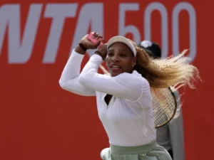 Serena defeated in Berlin ahead of Wimbledon