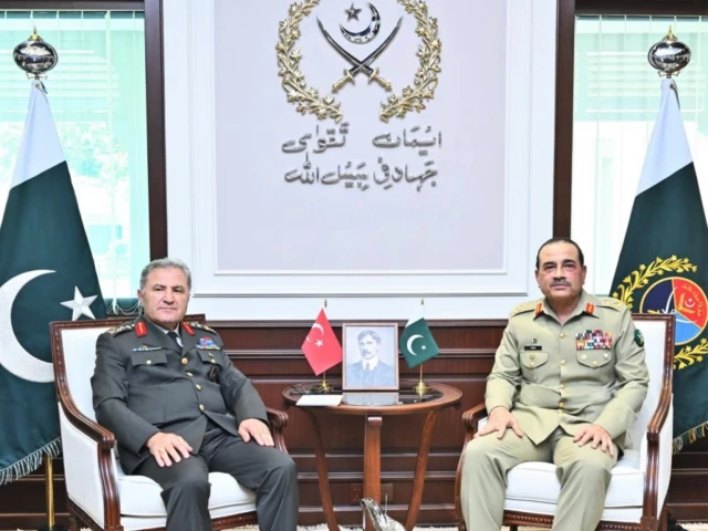 Turkish army chief lauds Pakistan military’s role in regional peace, meets top leadership