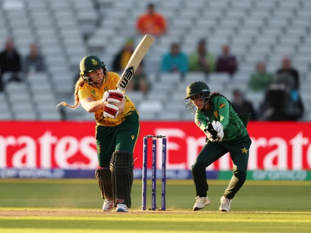 Sana’s heroics in vain as South Africa edge Pakistan