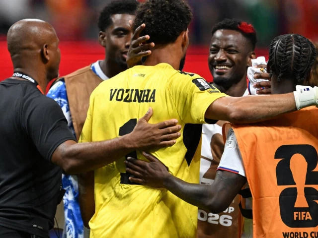 Spain held by tiny Cape Verde