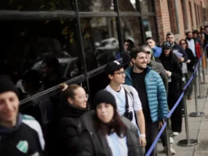 Pricey World Cup keeps fans away, hits US hotels, airlines