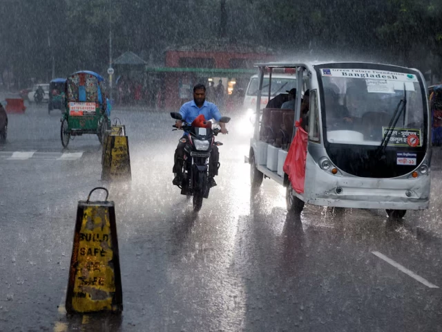 Floods in Bangladesh kill 44, leave over a million stranded