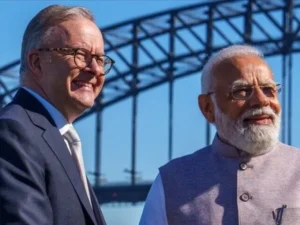 India, Australia sign uranium pact