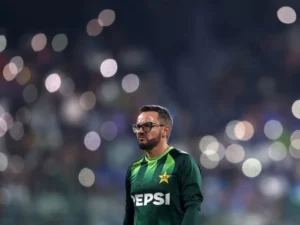 Hesson backs new central contracts